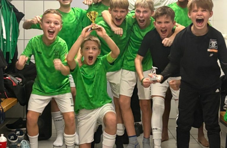Großer Erfolg für die U12 der SpVgg Grün-Weiß Deggendorf